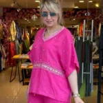 İtalyan Taş İşlemeli V Yaka Keten Bluz - Fuşya