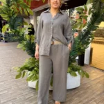 İTALYAN ARKASI DANTEL DETAYLI KETEN TAKIM - Vizon