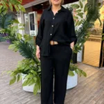 İTALYAN ARKASI DANTEL DETAYLI KETEN TAKIM - Siyah