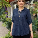 İtalyan Pamuk Çiçek Nakışlı Gömlek (38-48 Uyumlu) - Lacivert