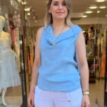 İtalyan Degaje Yaka Kolsuz Keten Bluz - Buz Mavi