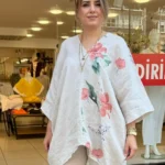 İtalyan Linen Keten V Yaka Çiçek Desenli Bluz - Bej