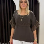 İtalyan Papatya Nakışlı Püsküllü Keten Bluz - Kahve